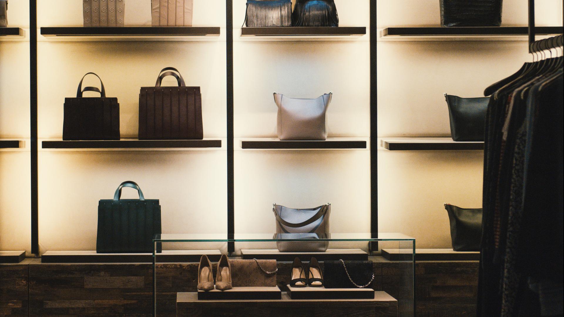 Borsellini prada shop